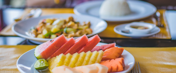 Crononutrición femenina: cómo comer según la luz del día mejora hormonas, energía y metabolismo